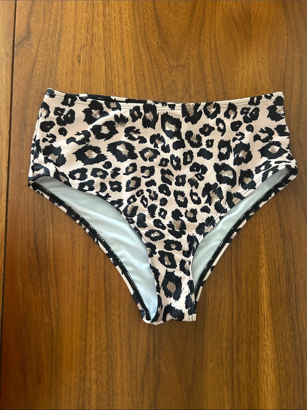 High-Waist Leopard Print Bikini Bottoms - Black & Cream